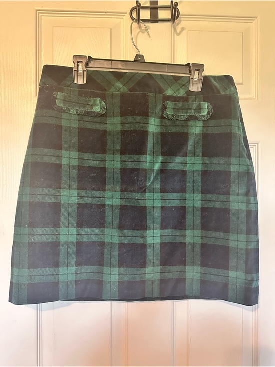 Talbots Dresses & Skirts - Talbots women’s blackwatch plaid/dark blue and green plaid skirt sz 14P.